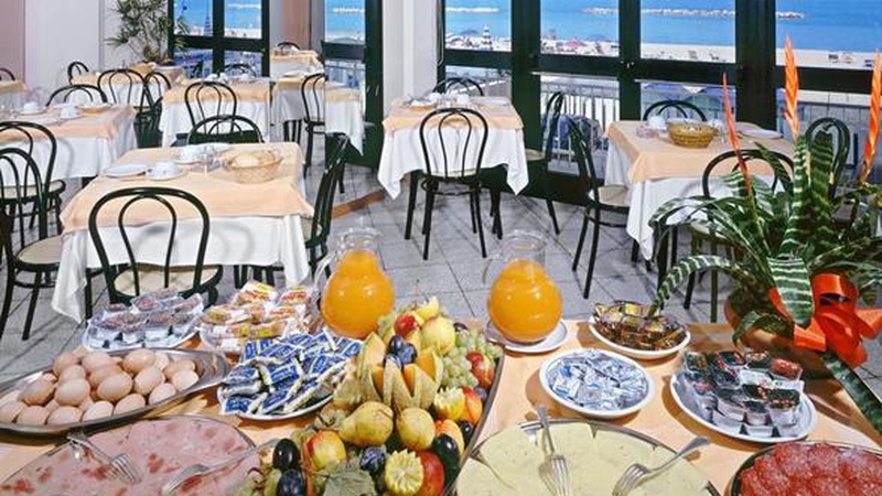  ristorante Buffet - Hotel Astoria Beach Pesaro a PESARO 